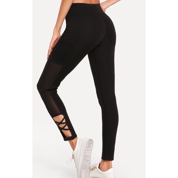 🆕Criss Cross Sheer Mesh Leggings - Picture 4 of 4